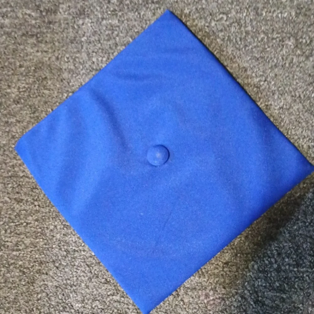 Graduation Cap & Gown - Picture 4 of 5